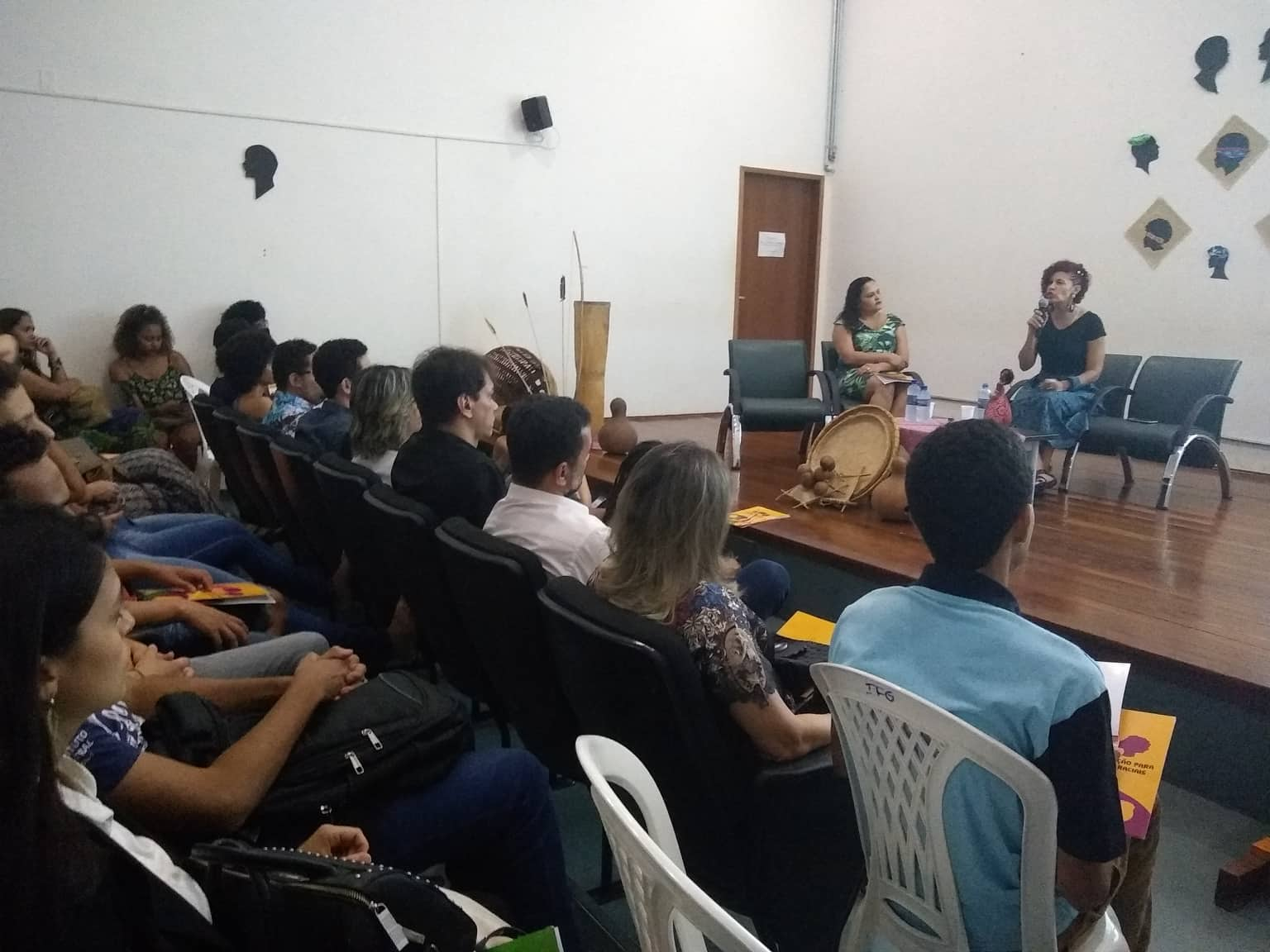 Conferência de abertura do evento