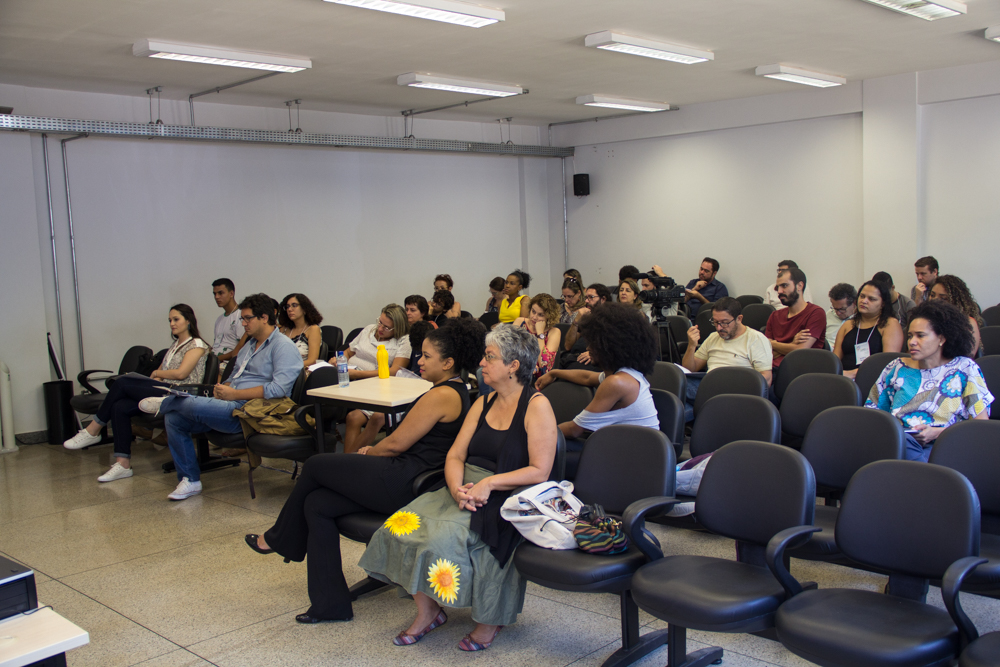 Palestra reúne gestores e membros da CPPIR, estudantes no Simpeex